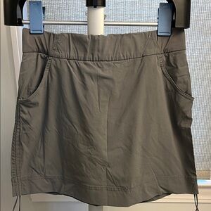 Columbia skort with Side Pockets